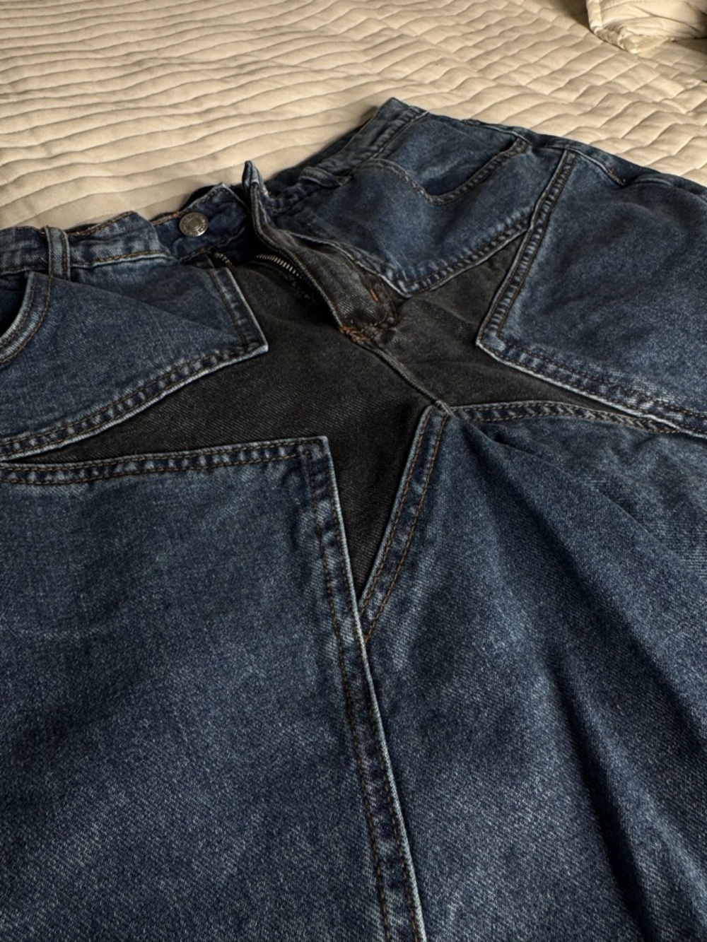Festival Men's Dark Blue Star Patch Denim Shorts - Picture 5 of 5